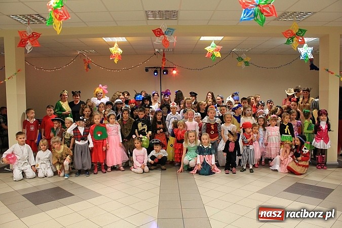 Zdjęcie w galerii na portalu naszraciborz.pl: Kolorowo i wesoło w Pietrowicach Wielkich wiadomości z regionu