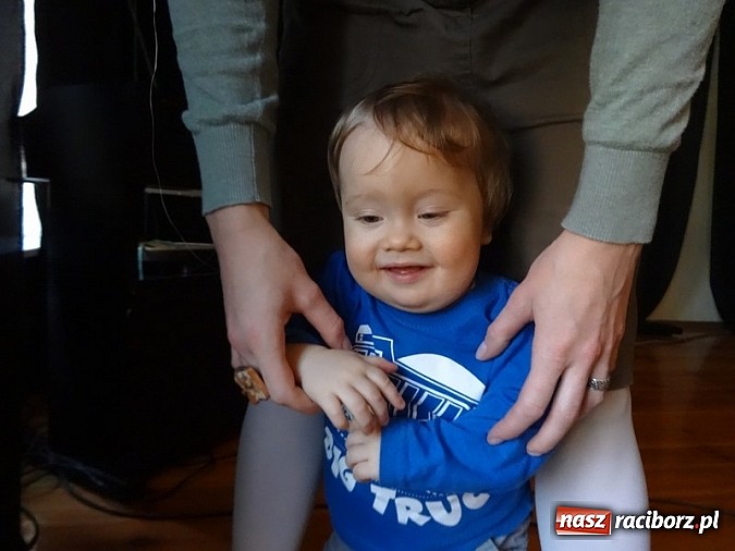 Zdjęcie w galerii na portalu naszraciborz.pl: Bal Przebierańców i flamenco na Dzień Babci w Fiku-miku wiadomości z regionu