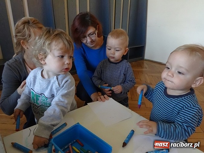 Zdjęcie w galerii na portalu naszraciborz.pl: Bal Przebierańców i flamenco na Dzień Babci w Fiku-miku wiadomości z regionu