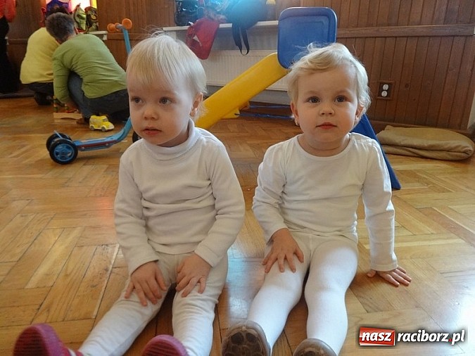 Zdjęcie w galerii na portalu naszraciborz.pl: Bal Przebierańców i flamenco na Dzień Babci w Fiku-miku wiadomości z regionu