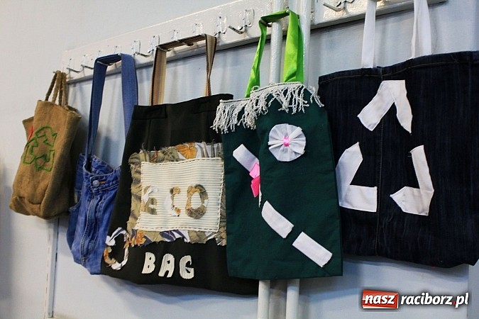 Zdjęcie w galerii na portalu naszraciborz.pl: Centrum Edukacji Ekologicznej edukuje pokolenia raciborzan wiadomości z regionu