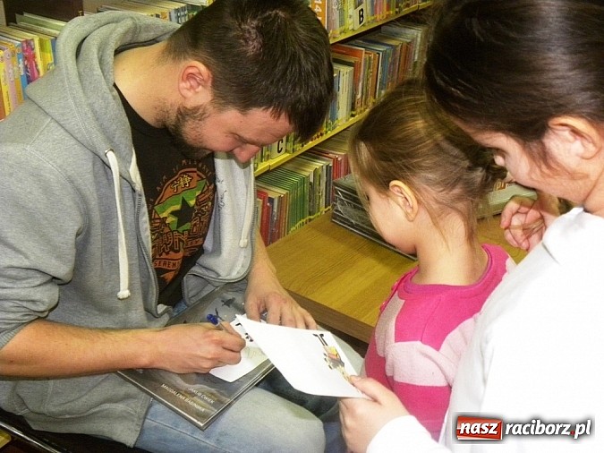 Zdjęcie w galerii na portalu naszraciborz.pl: Siła Waszego światełka zależy tylko od Was wiadomości z regionu