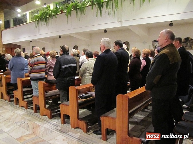 Zdjęcie w galerii na portalu naszraciborz.pl: Polsko-czeski opłatek w klasztorze Annuntiata wiadomości z regionu