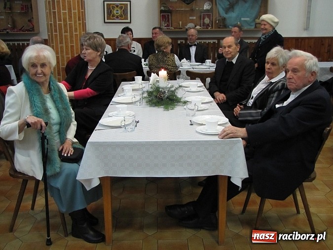 Zdjęcie w galerii na portalu naszraciborz.pl: Polsko-czeski opłatek w klasztorze Annuntiata wiadomości z regionu