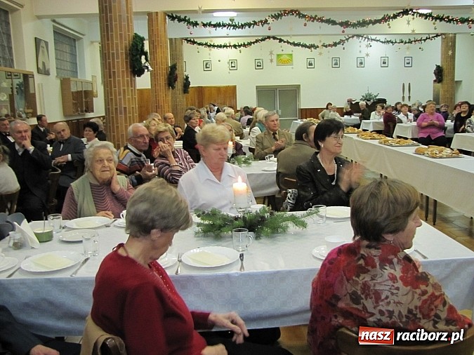 Zdjęcie w galerii na portalu naszraciborz.pl: Polsko-czeski opłatek w klasztorze Annuntiata wiadomości z regionu
