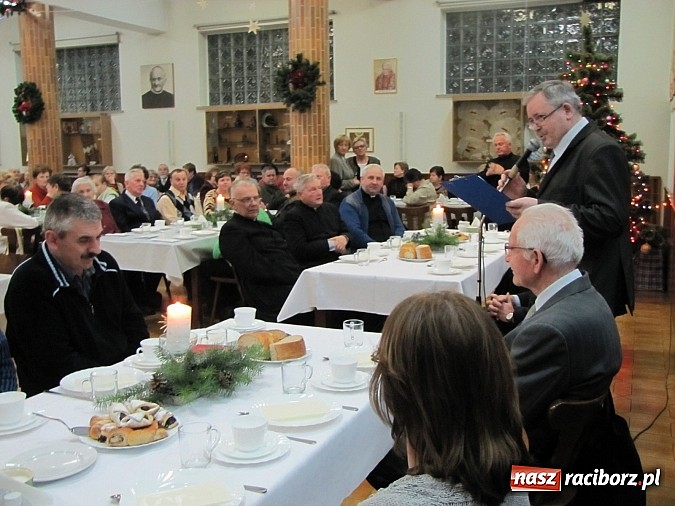 Zdjęcie w galerii na portalu naszraciborz.pl: Polsko-czeski opłatek w klasztorze Annuntiata wiadomości z regionu
