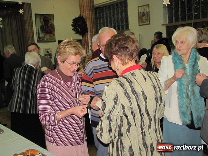 Zdjęcie w galerii na portalu naszraciborz.pl: Polsko-czeski opłatek w klasztorze Annuntiata wiadomości z regionu