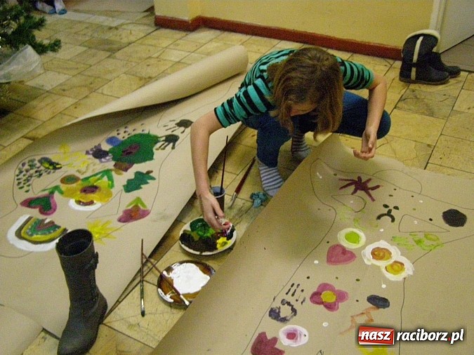 Zdjęcie w galerii na portalu naszraciborz.pl: Kreatywne warsztaty w Domu Kultury w Borucinie wiadomości z regionu