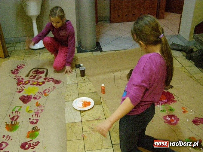 Zdjęcie w galerii na portalu naszraciborz.pl: Kreatywne warsztaty w Domu Kultury w Borucinie wiadomości z regionu
