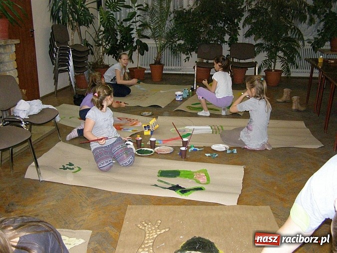 Zdjęcie w galerii na portalu naszraciborz.pl: Kreatywne warsztaty w Domu Kultury w Borucinie wiadomości z regionu