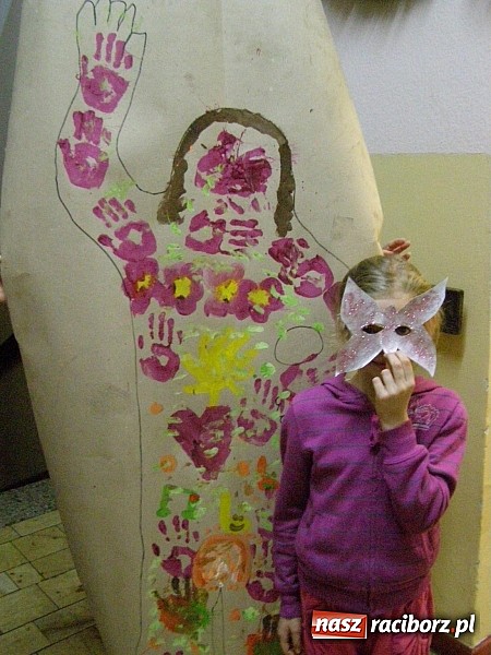 Zdjęcie w galerii na portalu naszraciborz.pl: Kreatywne warsztaty w Domu Kultury w Borucinie wiadomości z regionu