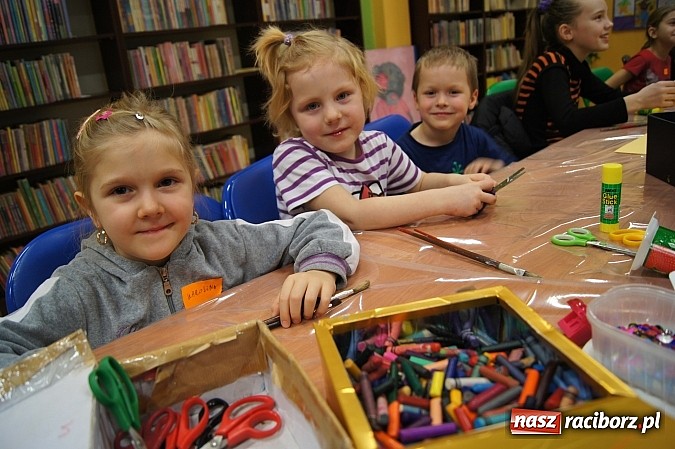 Zdjęcie w galerii na portalu naszraciborz.pl: Ferie w bibliotece w Nędzy pełne atrakcji wiadomości z regionu
