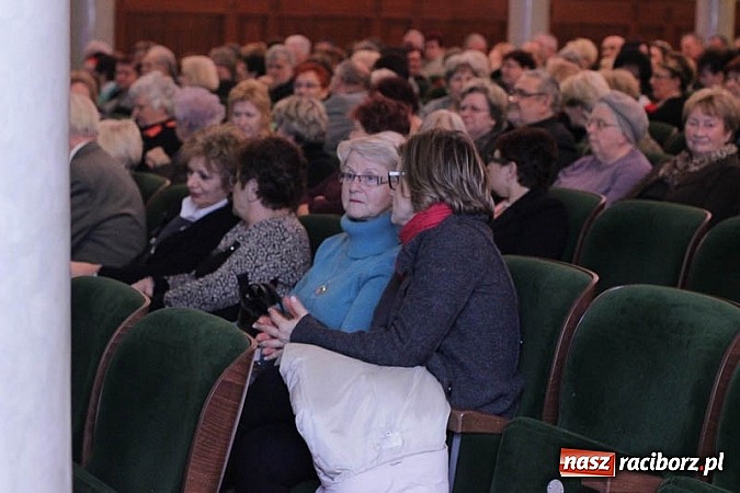 Zdjęcie w galerii na portalu naszraciborz.pl: Szał na Cierniewskim w RCK wiadomości z regionu