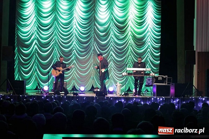 Zdjęcie w galerii na portalu naszraciborz.pl: Szał na Cierniewskim w RCK wiadomości z regionu
