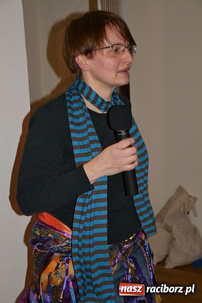 Zdjęcie w galerii na portalu naszraciborz.pl: Fantastyczna Zamkowa Noc z Książką. Szalona zabawa wiadomości z regionu