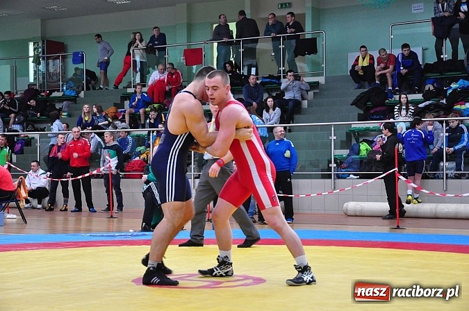 Zdjęcie w galerii na portalu naszraciborz.pl: Najlepsze zapaśniczki i zapaśnicy zjechali do Raciborza wiadomości z regionu