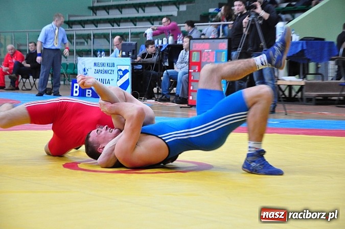 Zdjęcie w galerii na portalu naszraciborz.pl: Najlepsze zapaśniczki i zapaśnicy zjechali do Raciborza wiadomości z regionu