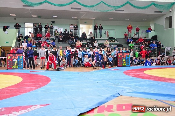 Zdjęcie w galerii na portalu naszraciborz.pl: Najlepsze zapaśniczki i zapaśnicy zjechali do Raciborza wiadomości z regionu