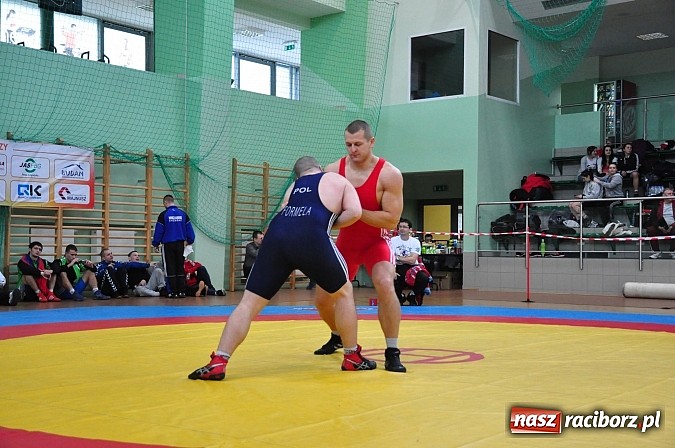 Zdjęcie w galerii na portalu naszraciborz.pl: Najlepsze zapaśniczki i zapaśnicy zjechali do Raciborza wiadomości z regionu