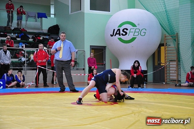 Zdjęcie w galerii na portalu naszraciborz.pl: Najlepsze zapaśniczki i zapaśnicy zjechali do Raciborza wiadomości z regionu