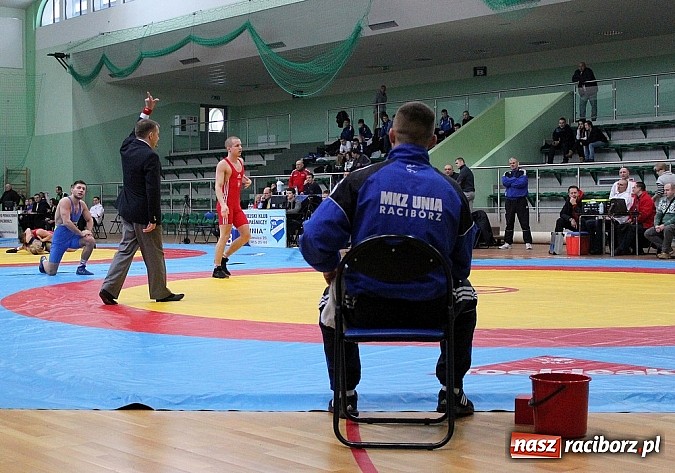 Zdjęcie w galerii na portalu naszraciborz.pl: Najlepsze zapaśniczki i zapaśnicy zjechali do Raciborza wiadomości z regionu
