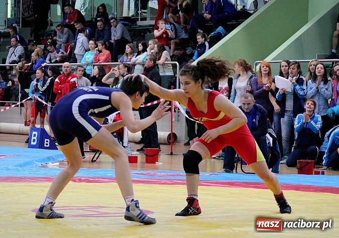 Zdjęcie w galerii na portalu naszraciborz.pl: Najlepsze zapaśniczki i zapaśnicy zjechali do Raciborza wiadomości z regionu