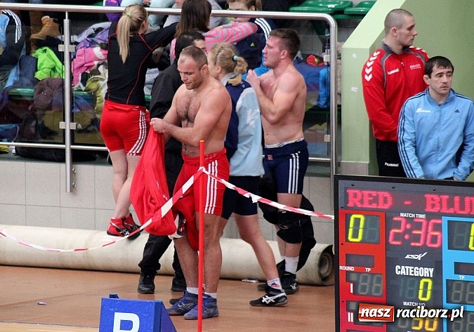 Zdjęcie w galerii na portalu naszraciborz.pl: Najlepsze zapaśniczki i zapaśnicy zjechali do Raciborza wiadomości z regionu