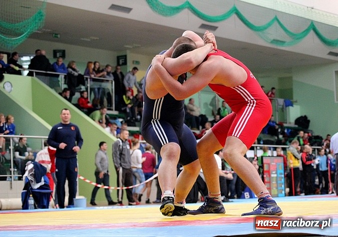Zdjęcie w galerii na portalu naszraciborz.pl: Najlepsze zapaśniczki i zapaśnicy zjechali do Raciborza wiadomości z regionu