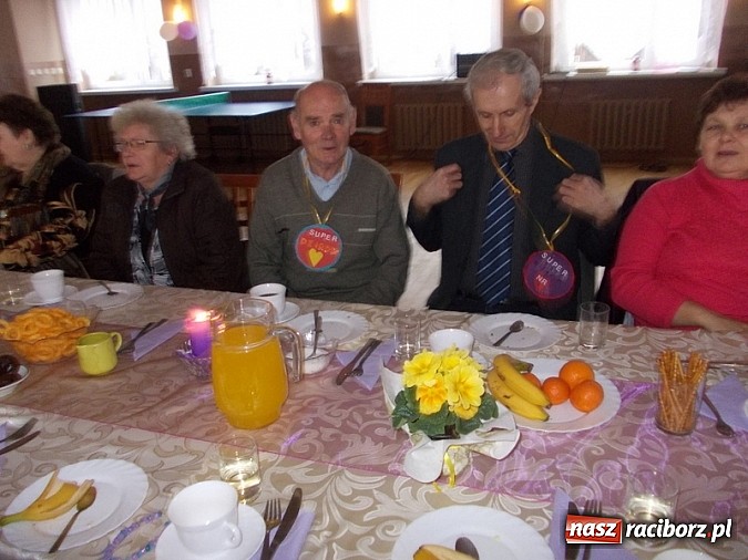 Zdjęcie w galerii na portalu naszraciborz.pl: Dzień Babci i Dziadka w Rudzie Kozielskiej wiadomości z regionu