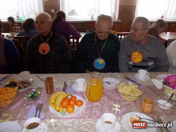 Zdjęcie w galerii na portalu naszraciborz.pl: Dzień Babci i Dziadka w Rudzie Kozielskiej wiadomości z regionu
