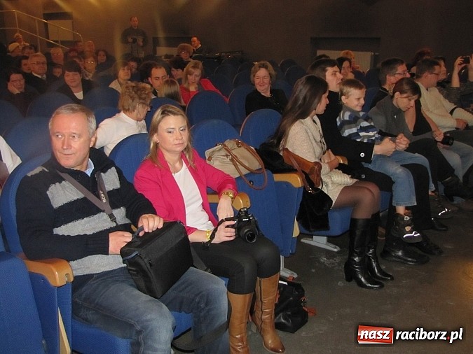 Zdjęcie w galerii na portalu naszraciborz.pl: Wiecz&oacute;r kolęd w Strzesze wiadomości z regionu