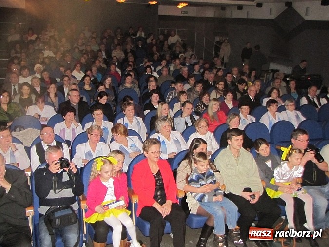 Zdjęcie w galerii na portalu naszraciborz.pl: Wiecz&oacute;r kolęd w Strzesze wiadomości z regionu