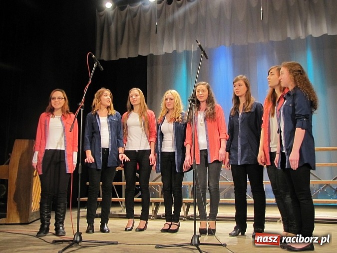 Zdjęcie w galerii na portalu naszraciborz.pl: Wiecz&oacute;r kolęd w Strzesze wiadomości z regionu