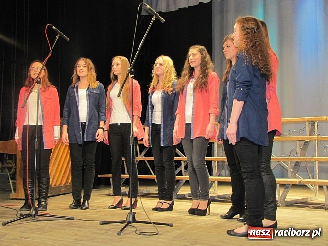 Zdjęcie w galerii na portalu naszraciborz.pl: Wiecz&oacute;r kolęd w Strzesze wiadomości z regionu