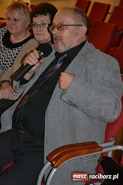 Zdjęcie w galerii na portalu naszraciborz.pl: Studniówki z dawnych lat. I Zamkowa Niedziela Wspomnień wiadomości z regionu