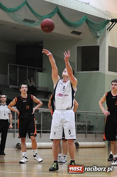 Zdjęcie w galerii na portalu naszraciborz.pl: Koszykówka. Pewna wygrana Ofensywy wiadomości z regionu