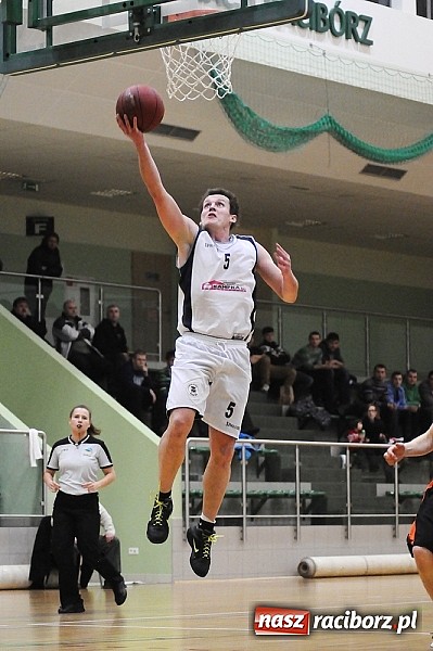 Zdjęcie w galerii na portalu naszraciborz.pl: Koszykówka. Pewna wygrana Ofensywy wiadomości z regionu