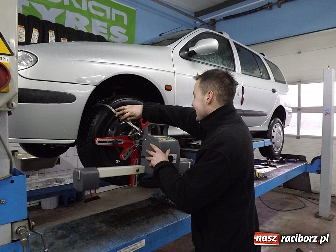 Zdjęcie w galerii na portalu naszraciborz.pl: Kiedy sprawdzić geometrię kół? Porady AUTO-IPserwis wiadomości z regionu