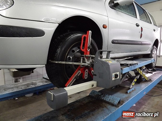 Zdjęcie w galerii na portalu naszraciborz.pl: Kiedy sprawdzić geometrię kół? Porady AUTO-IPserwis wiadomości z regionu