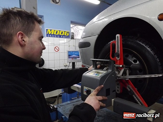 Zdjęcie w galerii na portalu naszraciborz.pl: Kiedy sprawdzić geometrię kół? Porady AUTO-IPserwis wiadomości z regionu