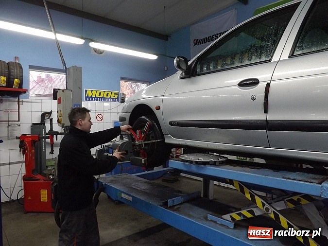 Zdjęcie w galerii na portalu naszraciborz.pl: Kiedy sprawdzić geometrię kół? Porady AUTO-IPserwis wiadomości z regionu