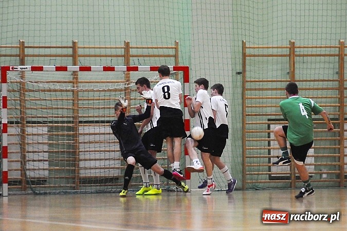 Zdjęcie w galerii na portalu naszraciborz.pl: HLPN: Żorska pokonała Cukiernię. Dwa walkowery dla drużyn z Kobyli wiadomości z regionu