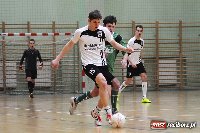 Zdjęcie w galerii na portalu naszraciborz.pl: HLPN: Żorska pokonała Cukiernię. Dwa walkowery dla drużyn z Kobyli wiadomości z regionu