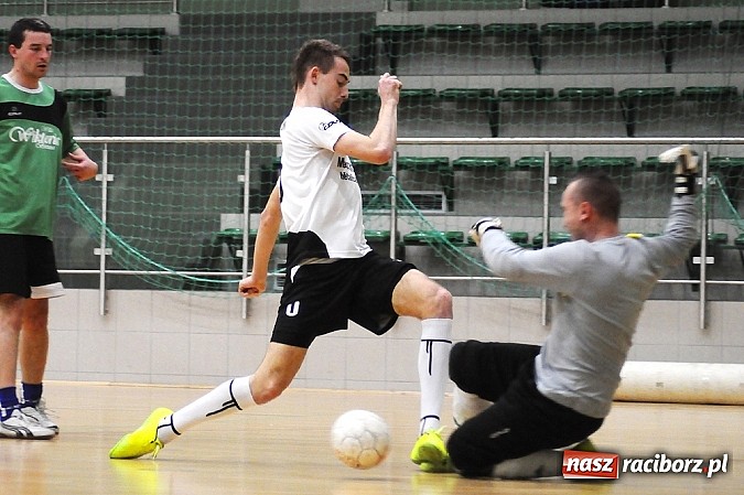 Zdjęcie w galerii na portalu naszraciborz.pl: HLPN: Żorska pokonała Cukiernię. Dwa walkowery dla drużyn z Kobyli wiadomości z regionu