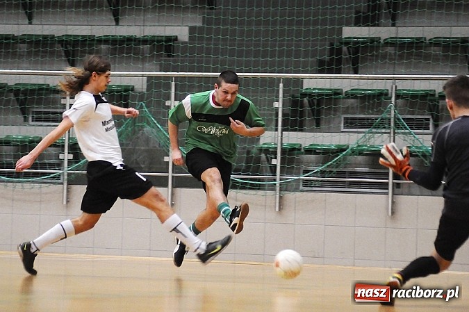 Zdjęcie w galerii na portalu naszraciborz.pl: HLPN: Żorska pokonała Cukiernię. Dwa walkowery dla drużyn z Kobyli wiadomości z regionu