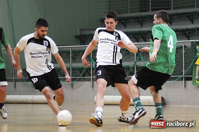Zdjęcie w galerii na portalu naszraciborz.pl: HLPN: Żorska pokonała Cukiernię. Dwa walkowery dla drużyn z Kobyli wiadomości z regionu