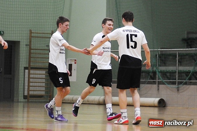 Zdjęcie w galerii na portalu naszraciborz.pl: HLPN: Żorska pokonała Cukiernię. Dwa walkowery dla drużyn z Kobyli wiadomości z regionu