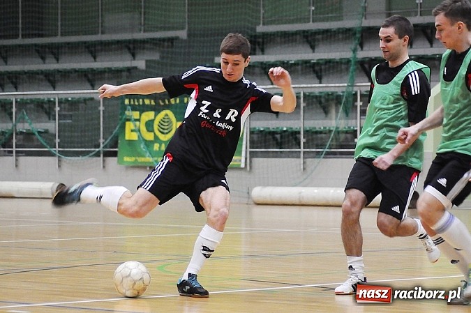 Zdjęcie w galerii na portalu naszraciborz.pl: HLPN: Żorska pokonała Cukiernię. Dwa walkowery dla drużyn z Kobyli wiadomości z regionu