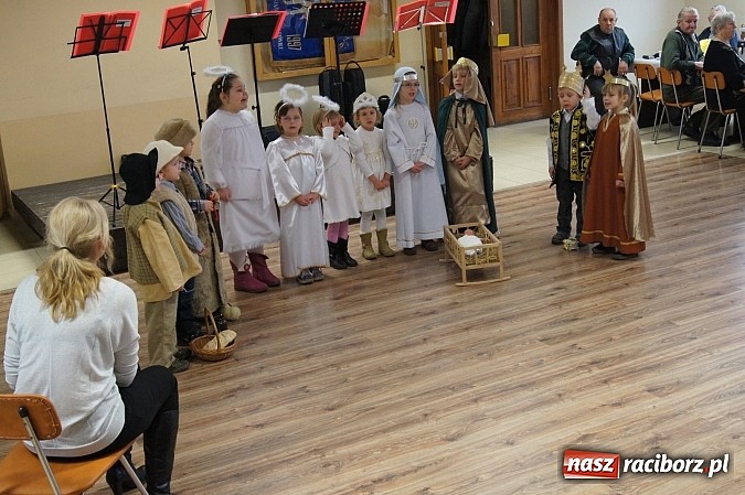 Zdjęcie w galerii na portalu naszraciborz.pl: Seniorzy świętowali w OSP w Zawadzie Ks. wiadomości z regionu
