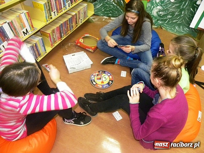 Zdjęcie w galerii na portalu naszraciborz.pl: Planszówki i Karcianki wracają do gry wiadomości z regionu